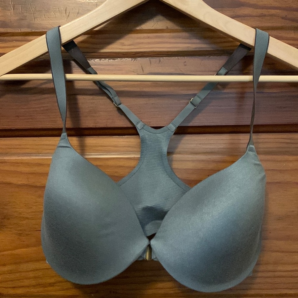 Donna Karan Racerback (front clasp) Bra 32DD